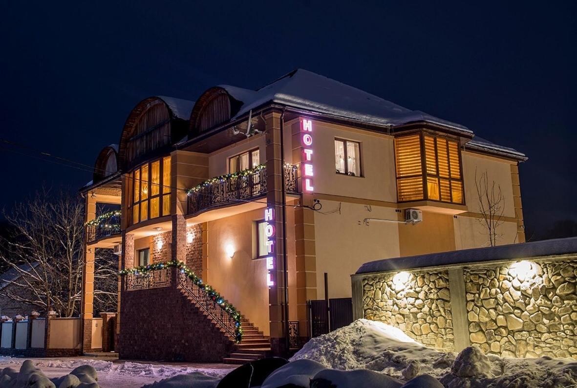 Apartament Adele Mizhhirya  Zewnętrze zdjęcie